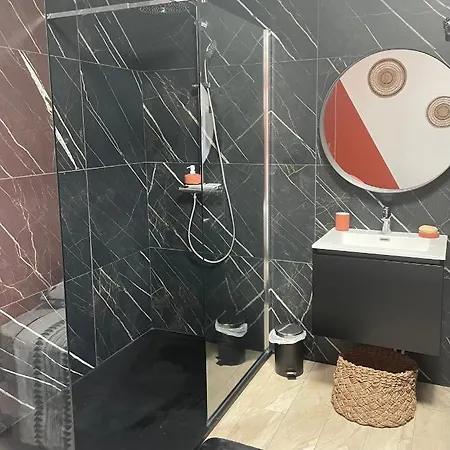 Apartment Cosy Tt Confort Proche Aeroport